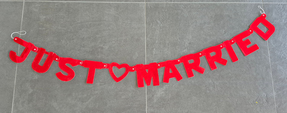 Banner / Girlande - Just Married - rot